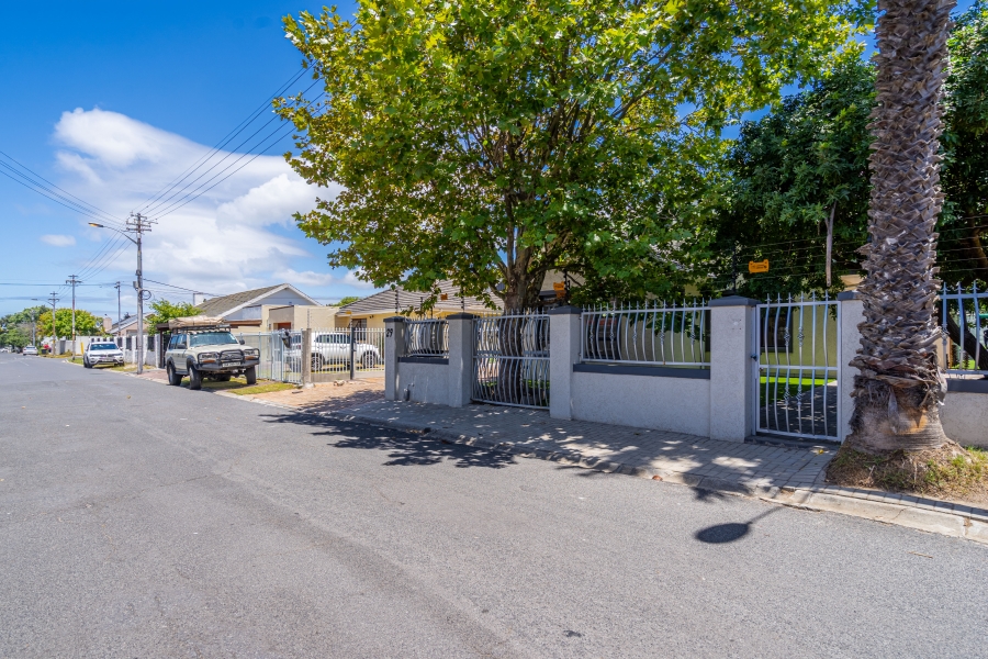 3 Bedroom Property for Sale in Rondebosch Park Estate Western Cape